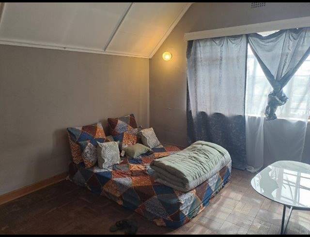 3 BEDROOM HOUSE FOR SALE IN KENSINGTON